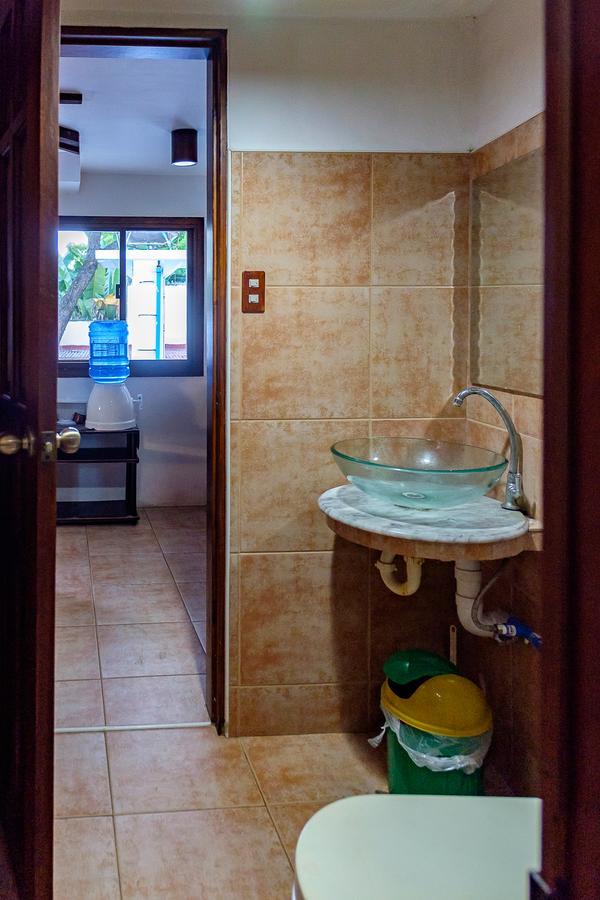 Хостел Ayo Homtel Мактан Екстер'єр фото